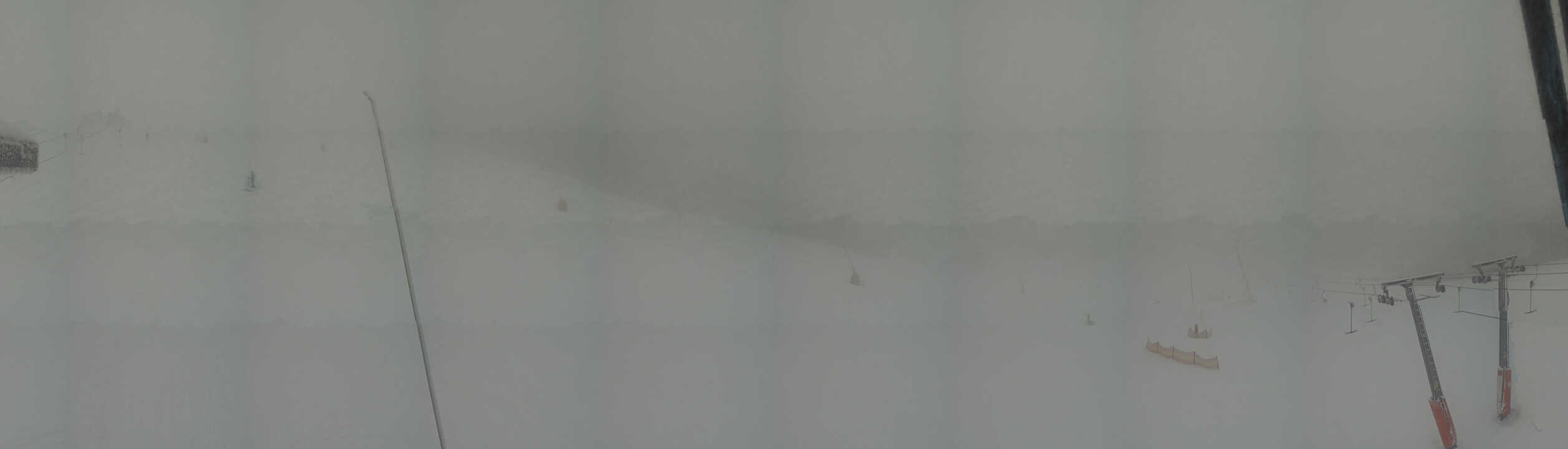 Archiv Foto Webcam Oberwiesenthal - Blick auf Skihang und Ort