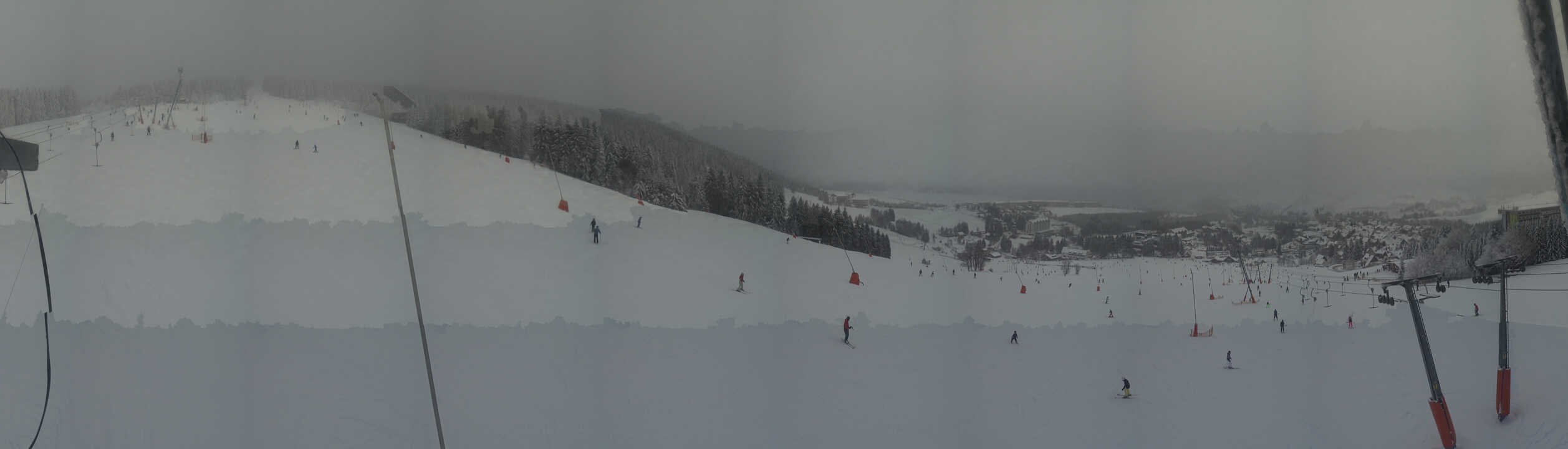 Archiv Foto Webcam Oberwiesenthal - Blick auf Skihang und Ort