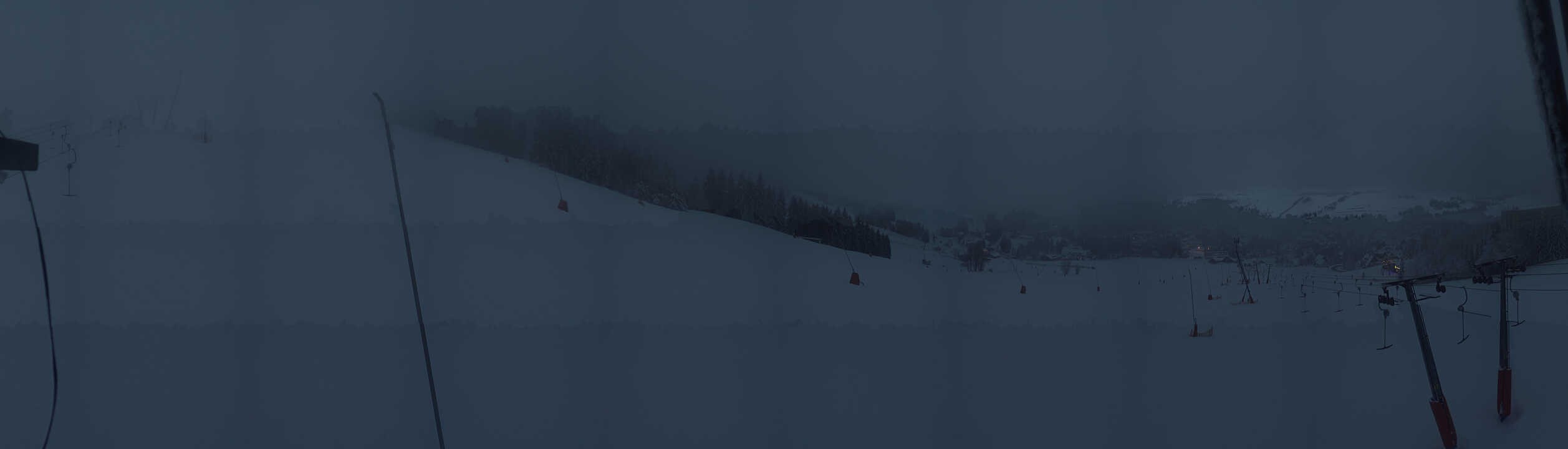 Archiv Foto Webcam Oberwiesenthal - Blick auf Skihang und Ort