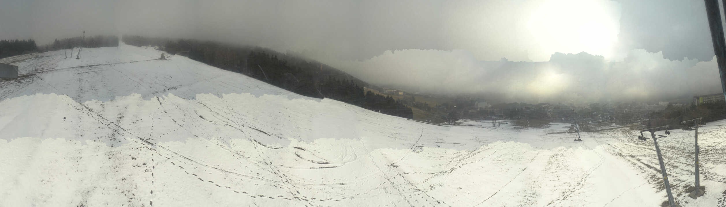 Archiv Foto Webcam Oberwiesenthal - Blick auf Skihang und Ort