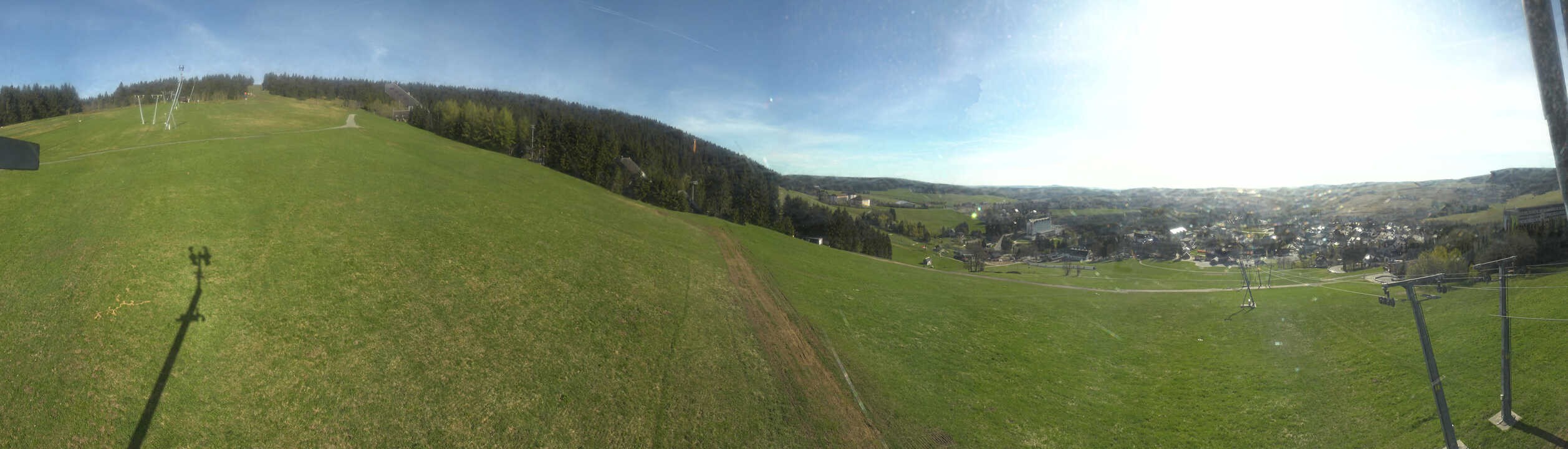 Archiv Foto Webcam Oberwiesenthal - Blick auf Skihang und Ort