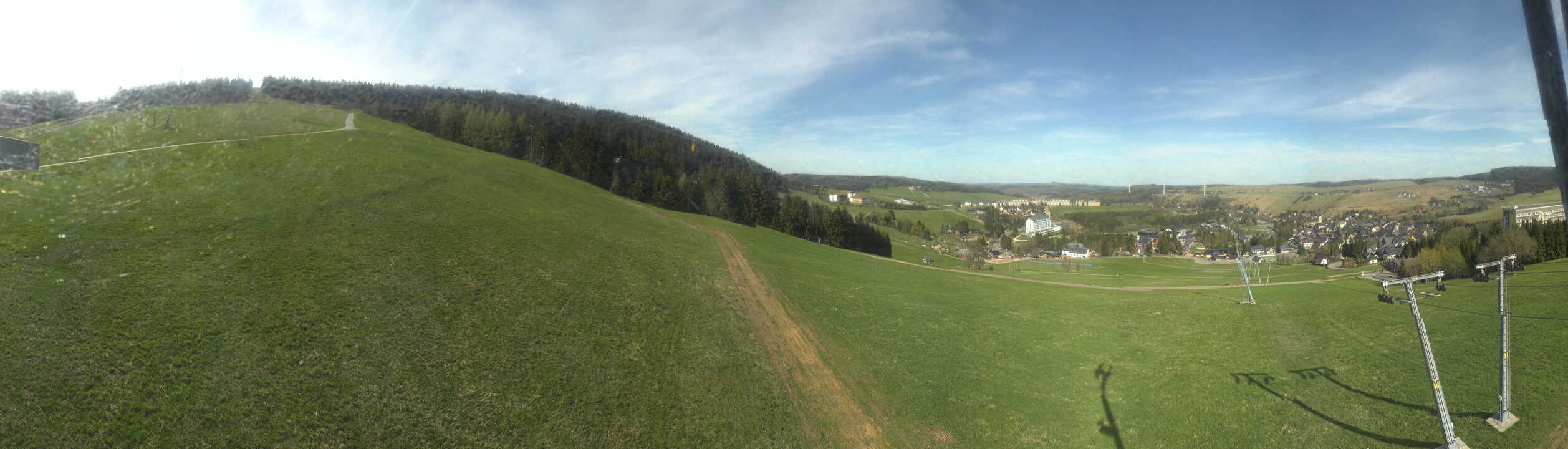Archiv Foto Webcam Oberwiesenthal - Blick auf Skihang und Ort