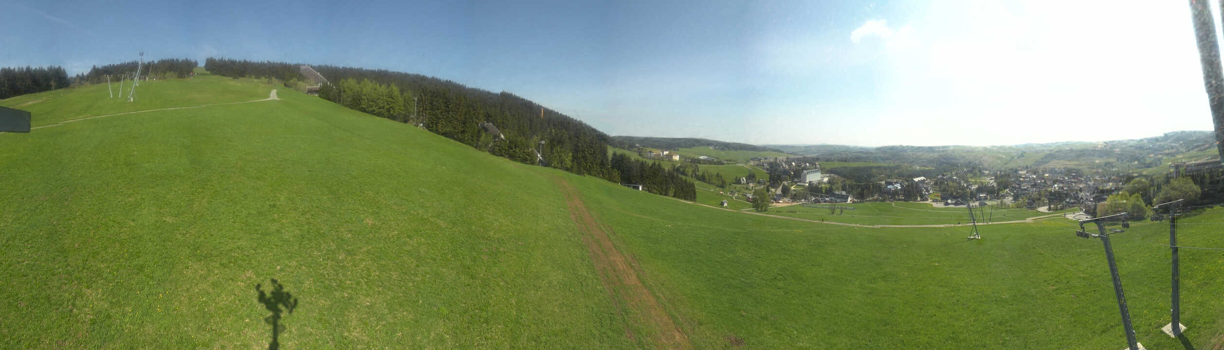 Archiv Foto Webcam Oberwiesenthal - Blick auf Skihang und Ort