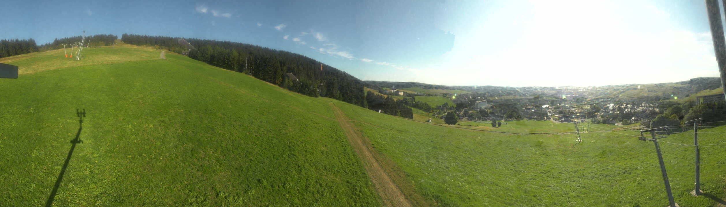 Archiv Foto Webcam Oberwiesenthal - Blick auf Skihang und Ort