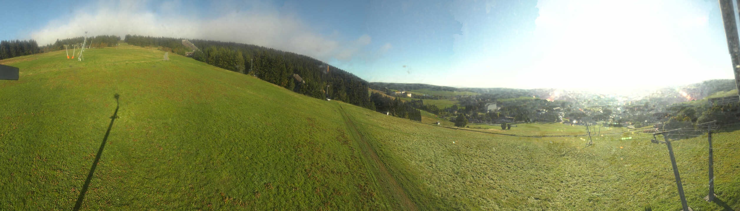 Archiv Foto Webcam Oberwiesenthal - Blick auf Skihang und Ort