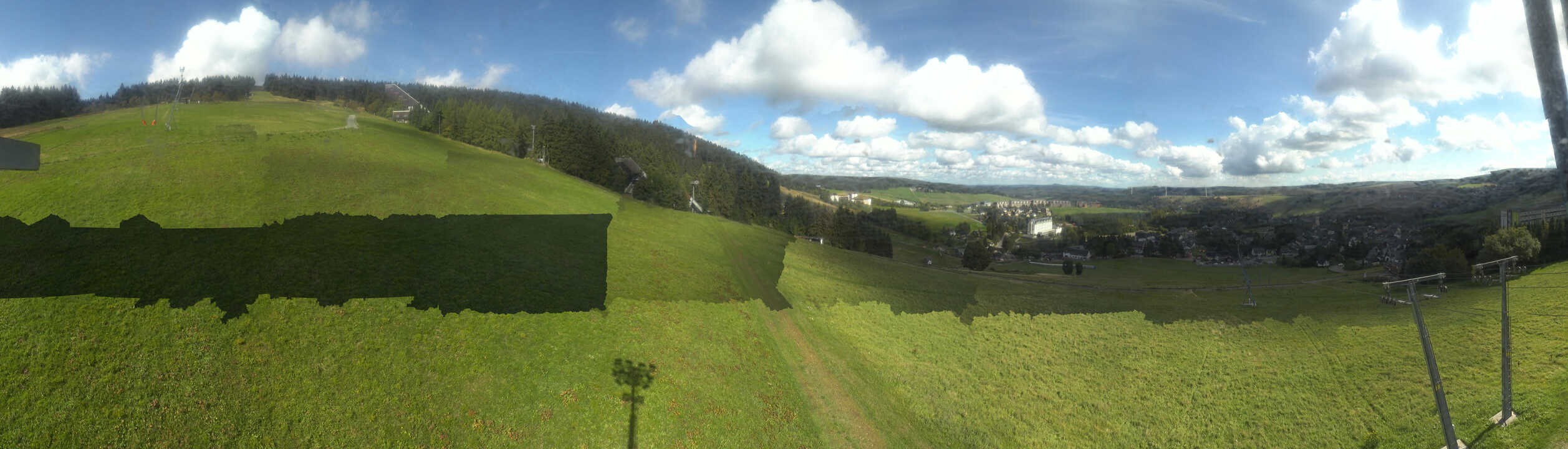 Archiv Foto Webcam Oberwiesenthal - Blick auf Skihang und Ort