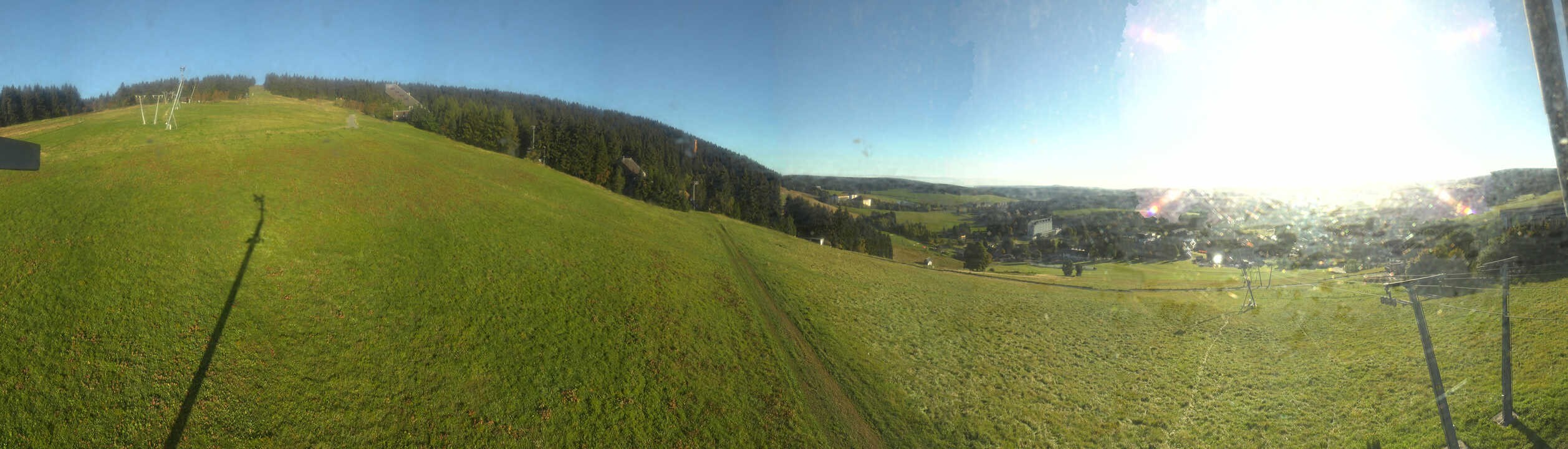 Archiv Foto Webcam Oberwiesenthal - Blick auf Skihang und Ort