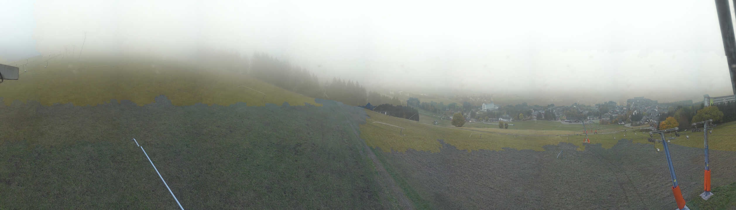 Archiv Foto Webcam Oberwiesenthal - Blick auf Skihang und Ort