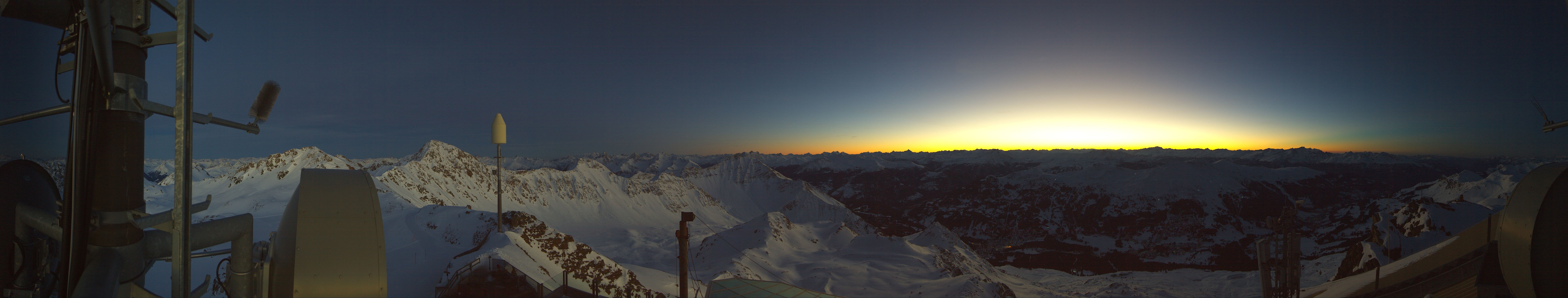 Archived image Webcam Summit Parpaner Rothorn Lenzerheide