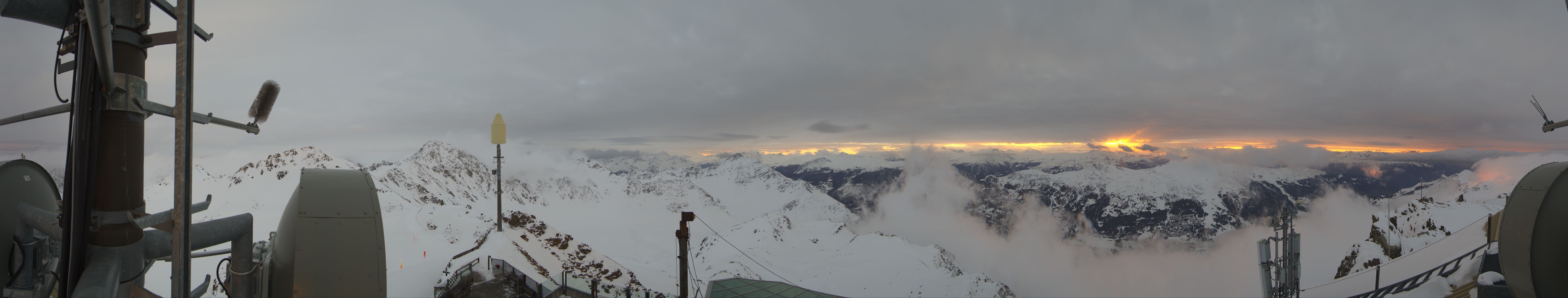 Archived image Webcam Summit Parpaner Rothorn Lenzerheide