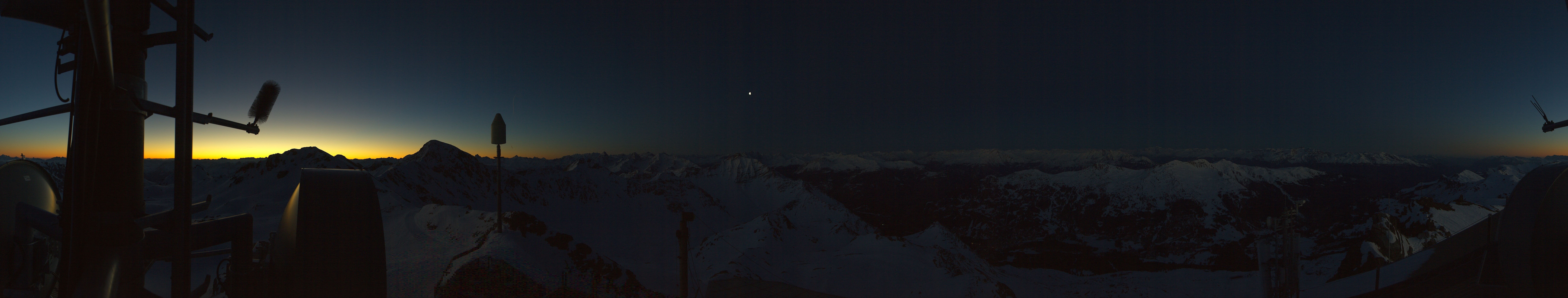 Archived image Webcam Summit Parpaner Rothorn Lenzerheide