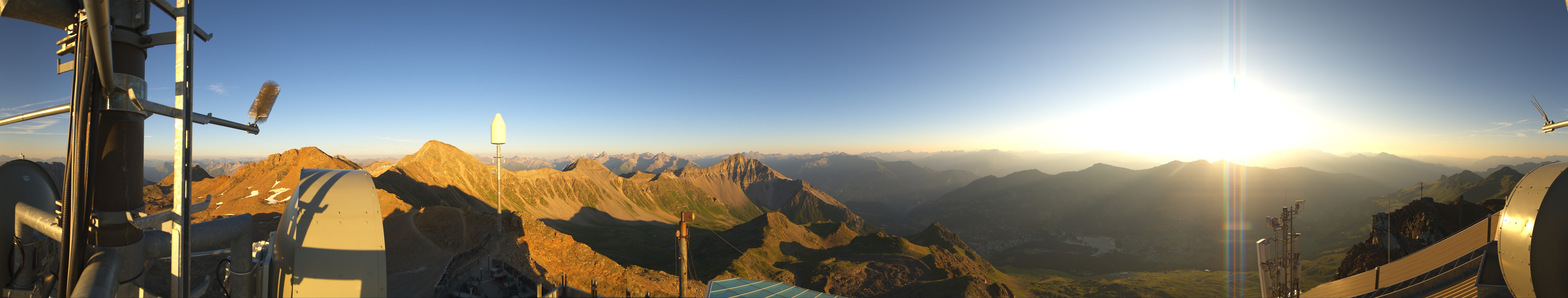 Archived image Webcam Summit Parpaner Rothorn Lenzerheide