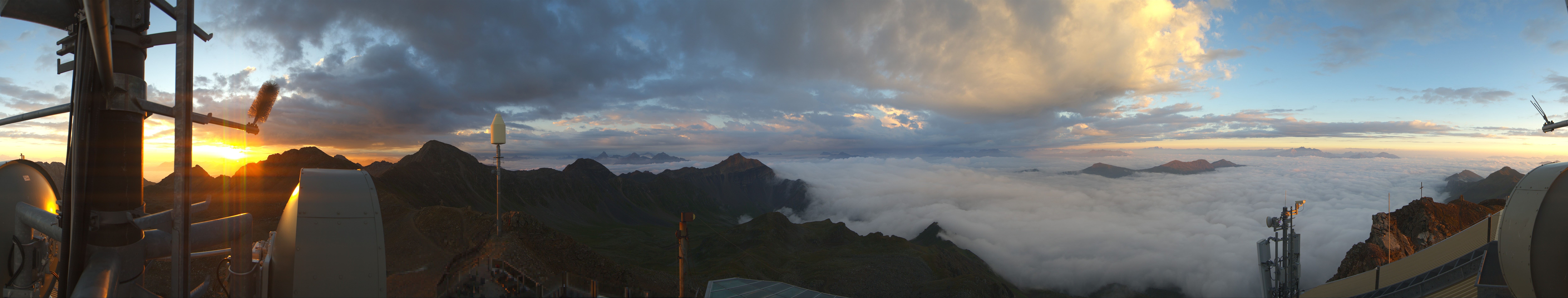 Archived image Webcam Summit Parpaner Rothorn Lenzerheide