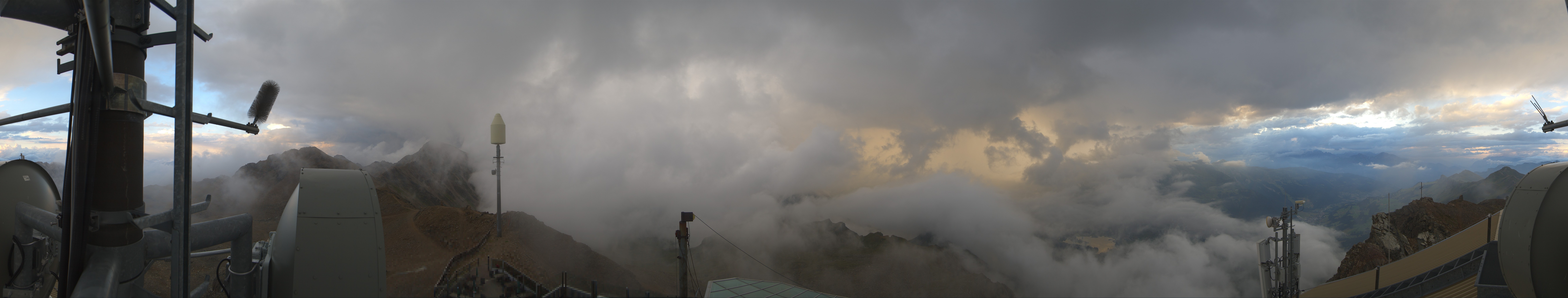 Archived image Webcam Summit Parpaner Rothorn Lenzerheide