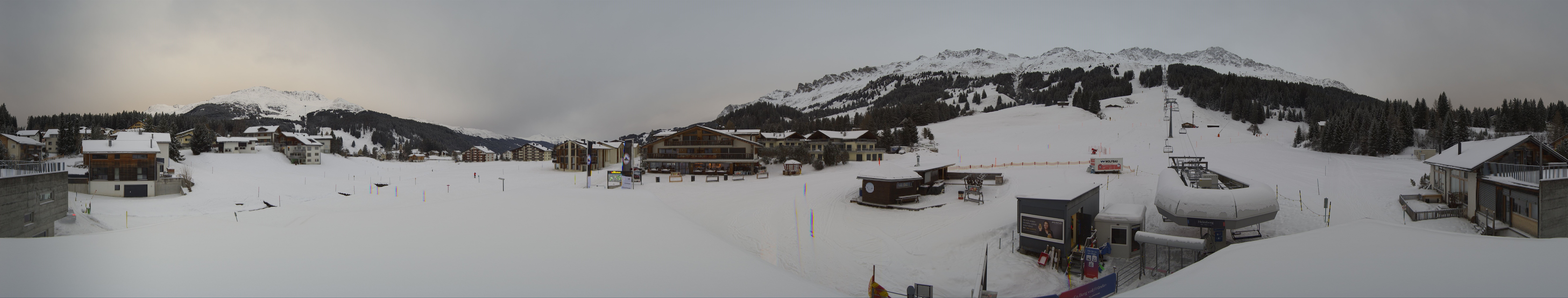 Archived image Webcam Parpan Roundshot