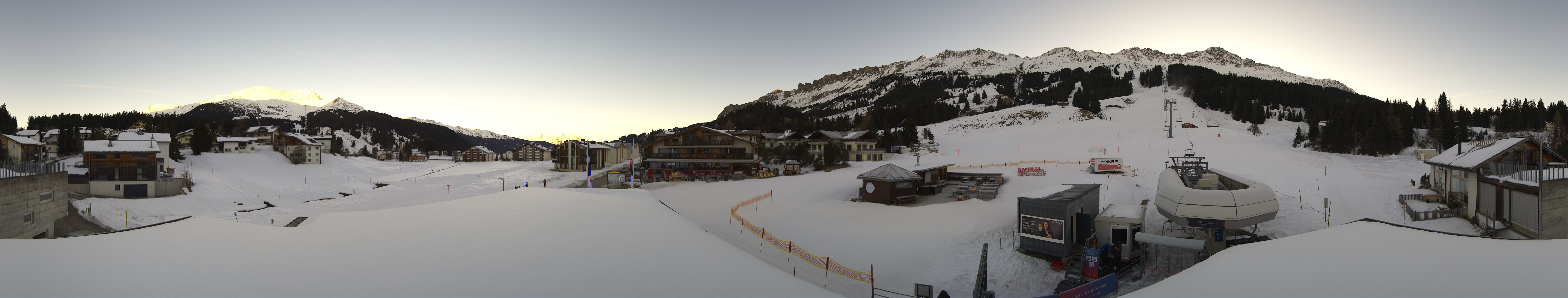 Archived image Webcam Parpan Roundshot