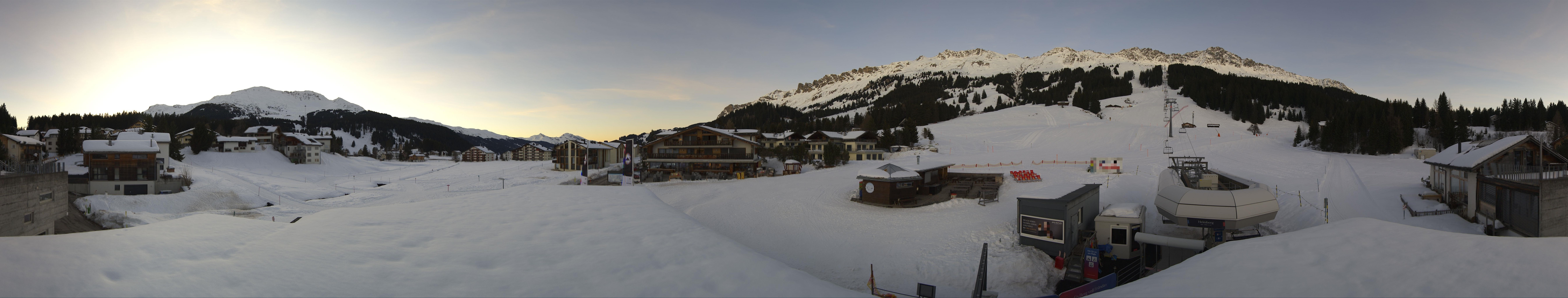 Archived image Webcam Parpan Roundshot