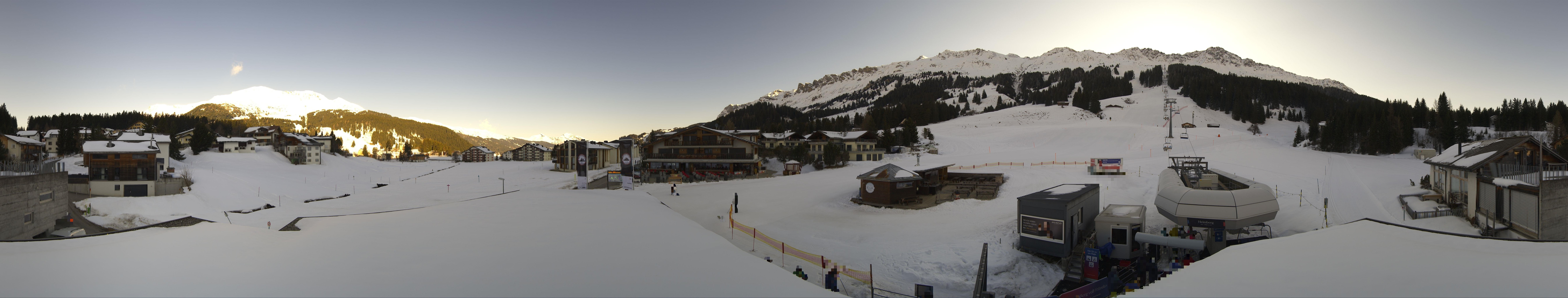 Archived image Webcam Parpan Roundshot