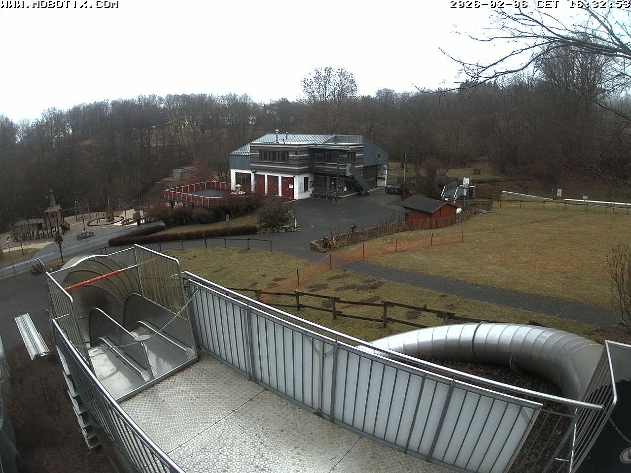 Archiv Foto Webcam Sommerrodelbahn und Freizeitzentrum Peterberg