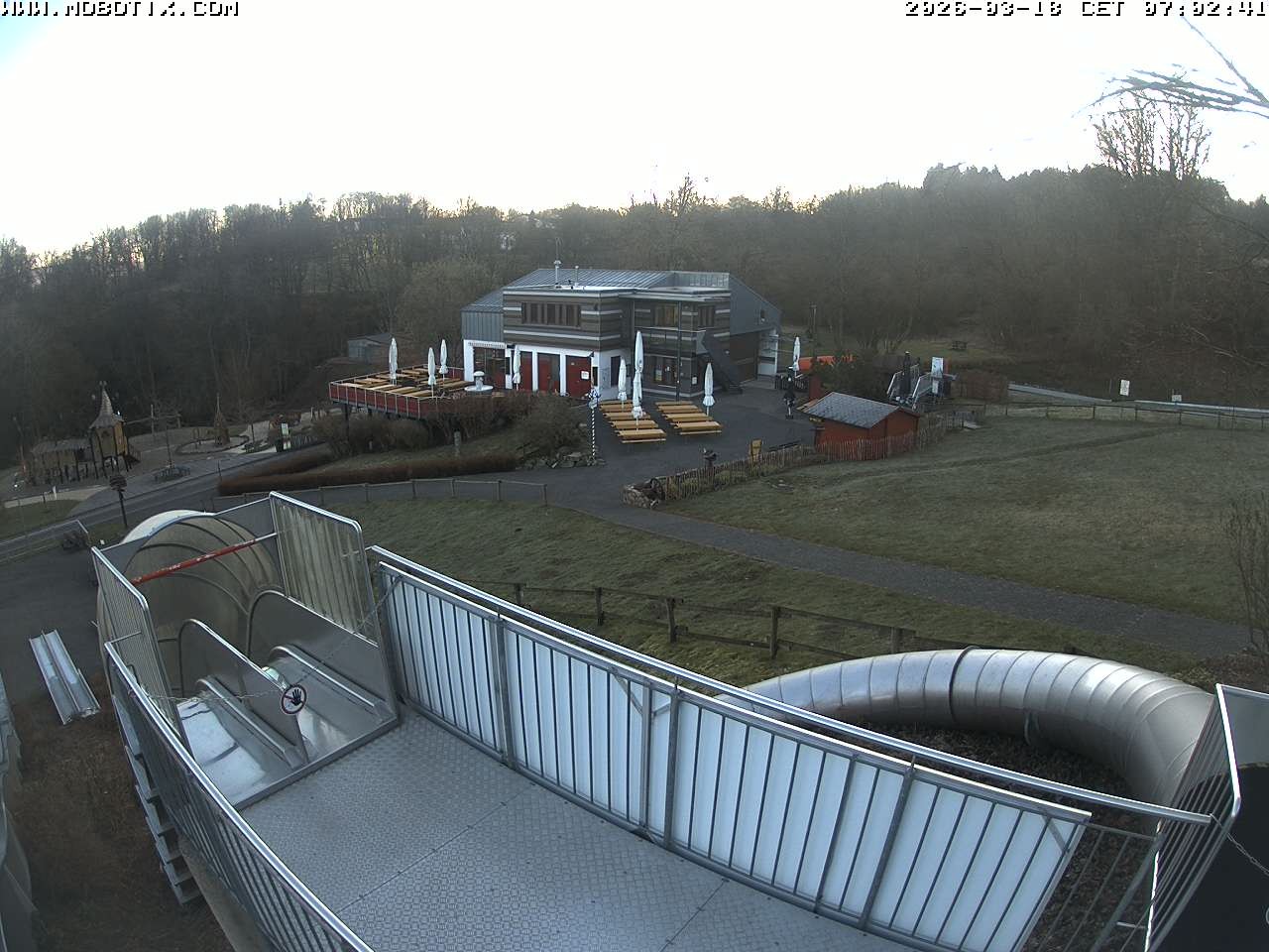 Archiv Foto Webcam Sommerrodelbahn und Freizeitzentrum Peterberg