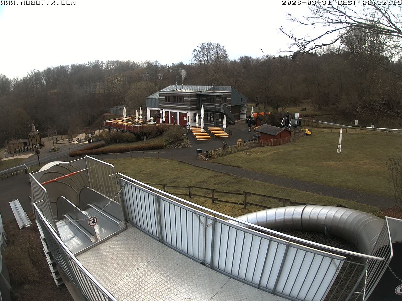 Archiv Foto Webcam Sommerrodelbahn und Freizeitzentrum Peterberg