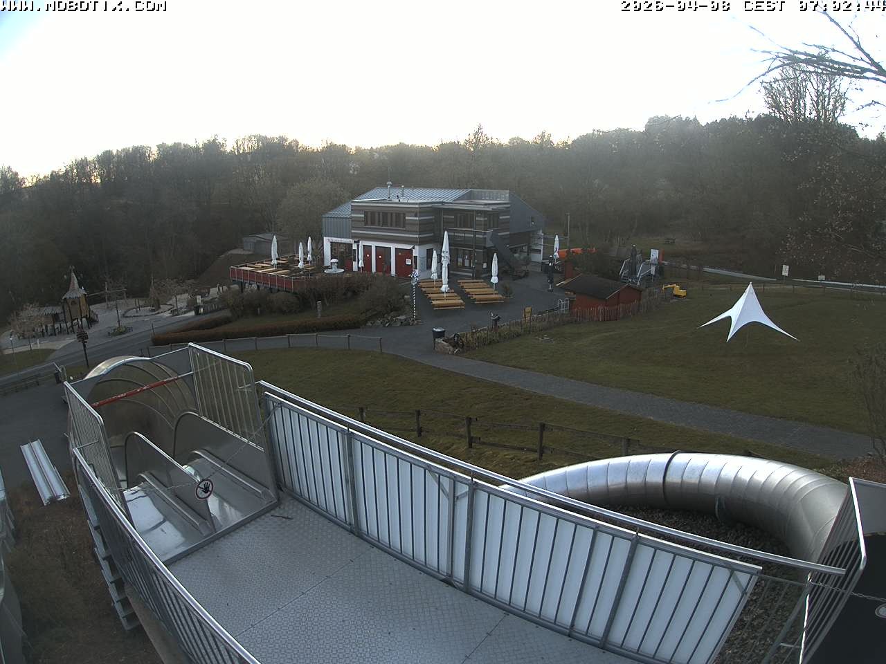 Archiv Foto Webcam Sommerrodelbahn und Freizeitzentrum Peterberg