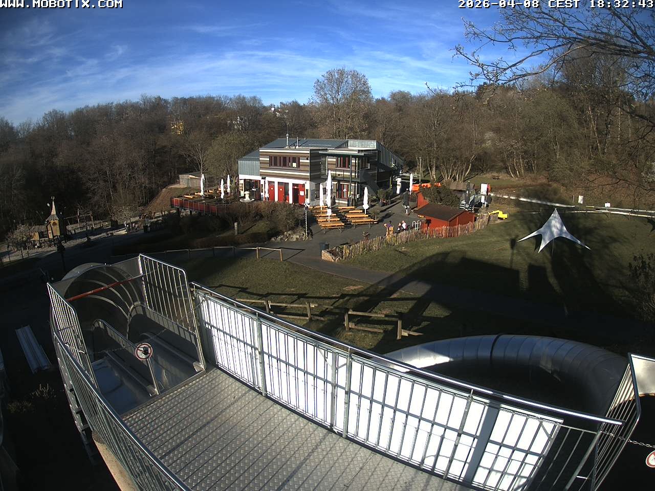 Archiv Foto Webcam Sommerrodelbahn und Freizeitzentrum Peterberg