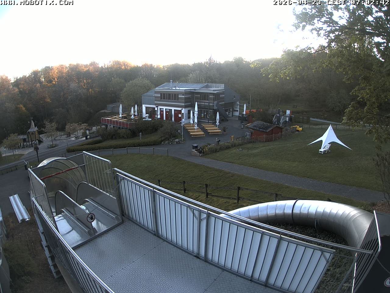 Archiv Foto Webcam Sommerrodelbahn und Freizeitzentrum Peterberg