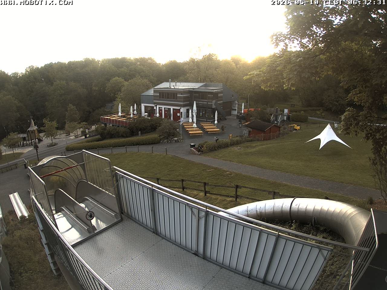 Archiv Foto Webcam Sommerrodelbahn und Freizeitzentrum Peterberg