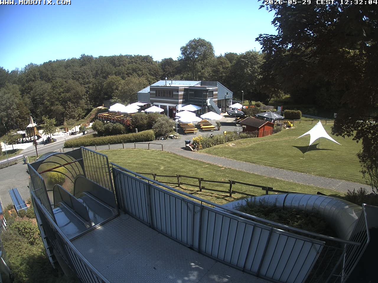 Archiv Foto Webcam Sommerrodelbahn und Freizeitzentrum Peterberg