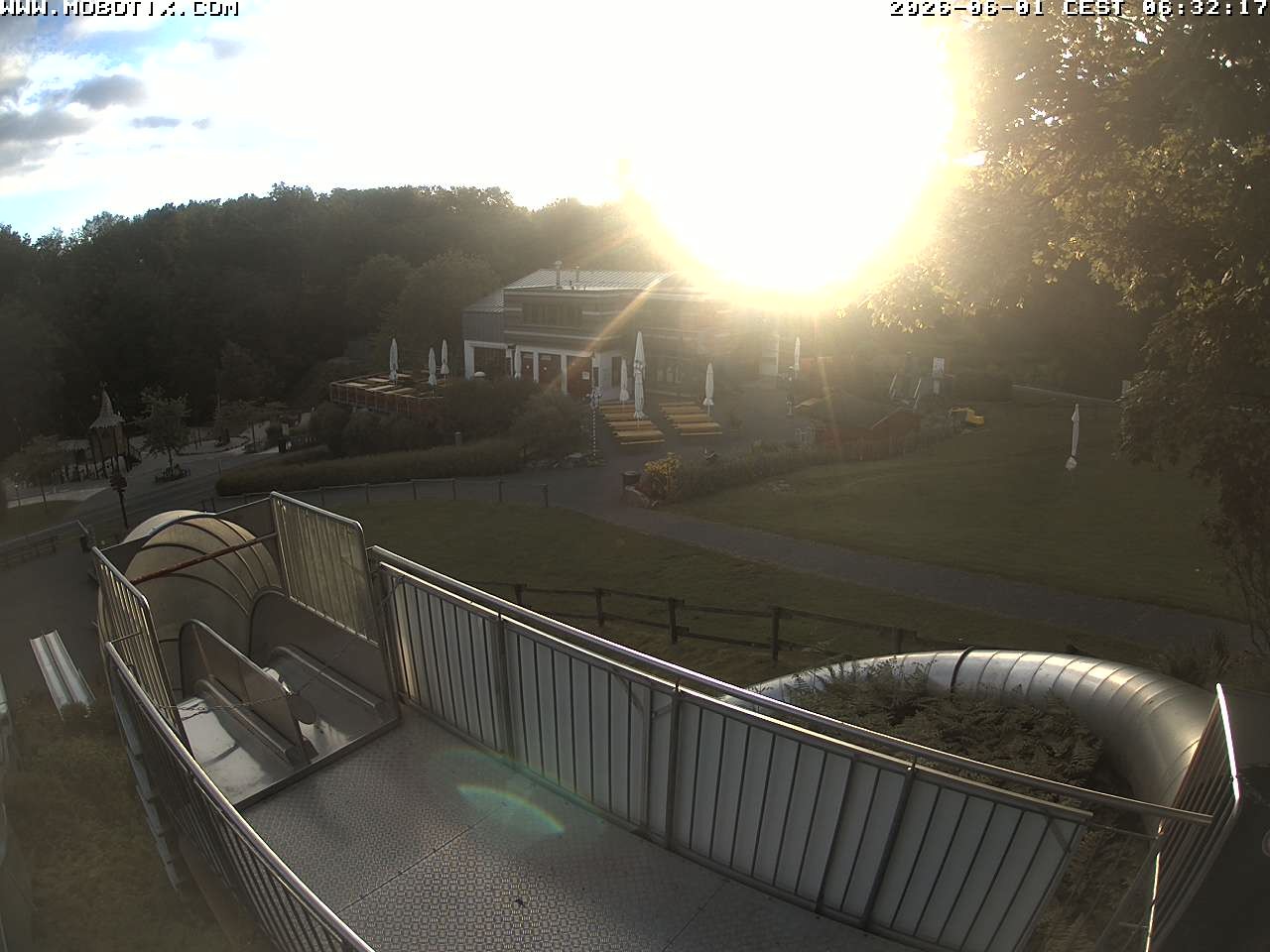 Archiv Foto Webcam Sommerrodelbahn und Freizeitzentrum Peterberg