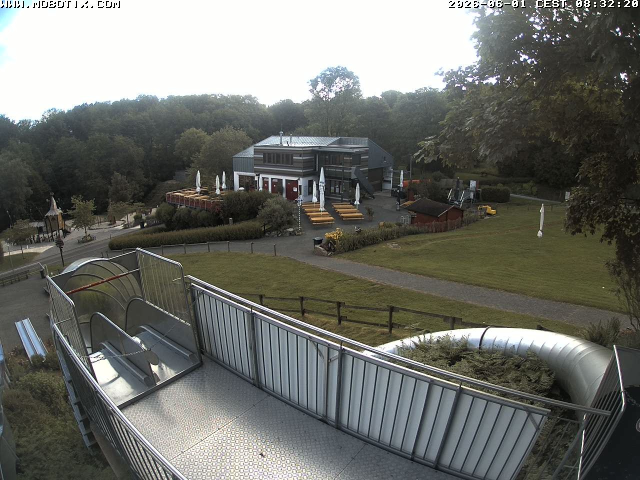 Archiv Foto Webcam Sommerrodelbahn und Freizeitzentrum Peterberg