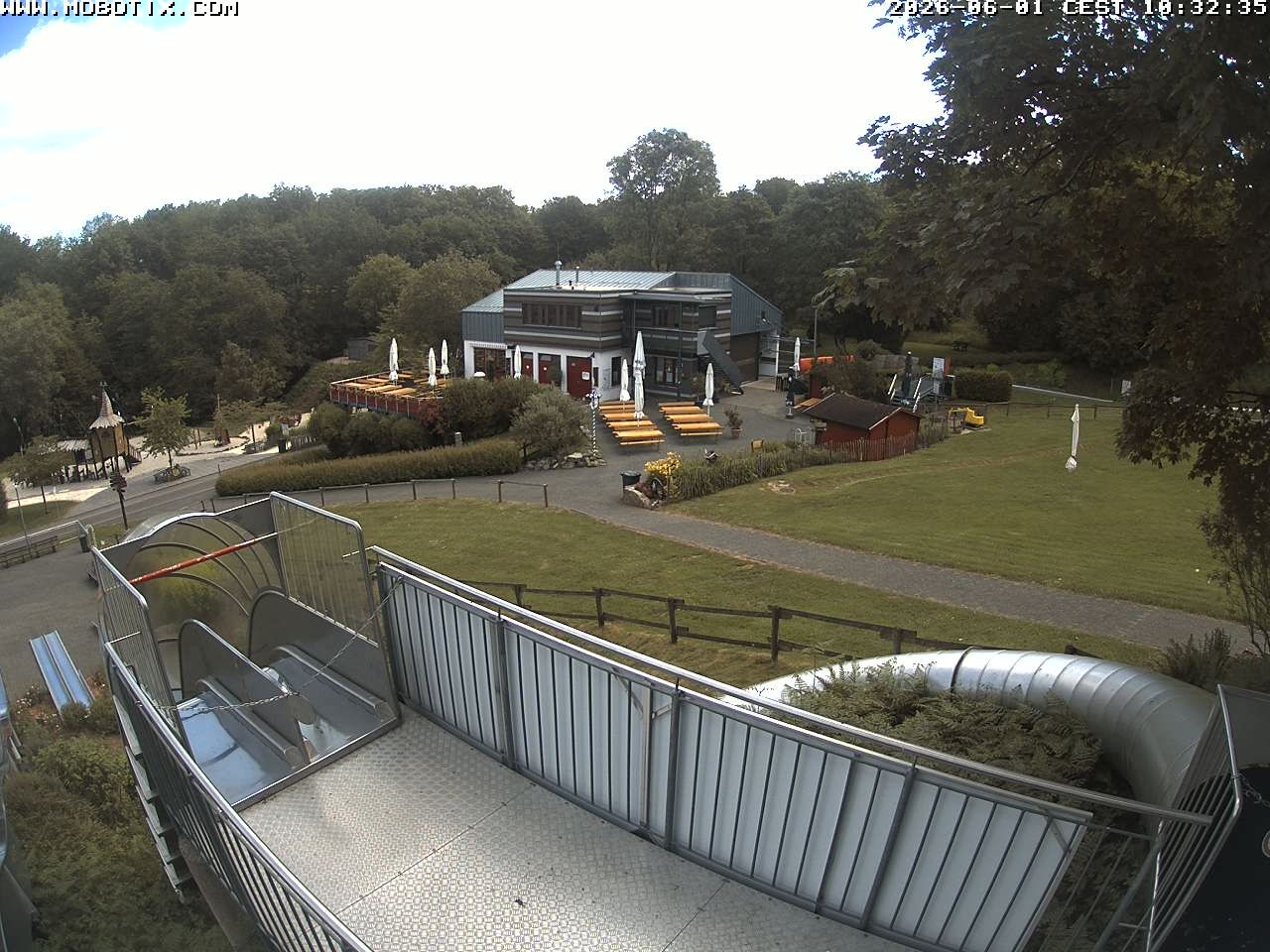 Archiv Foto Webcam Sommerrodelbahn und Freizeitzentrum Peterberg