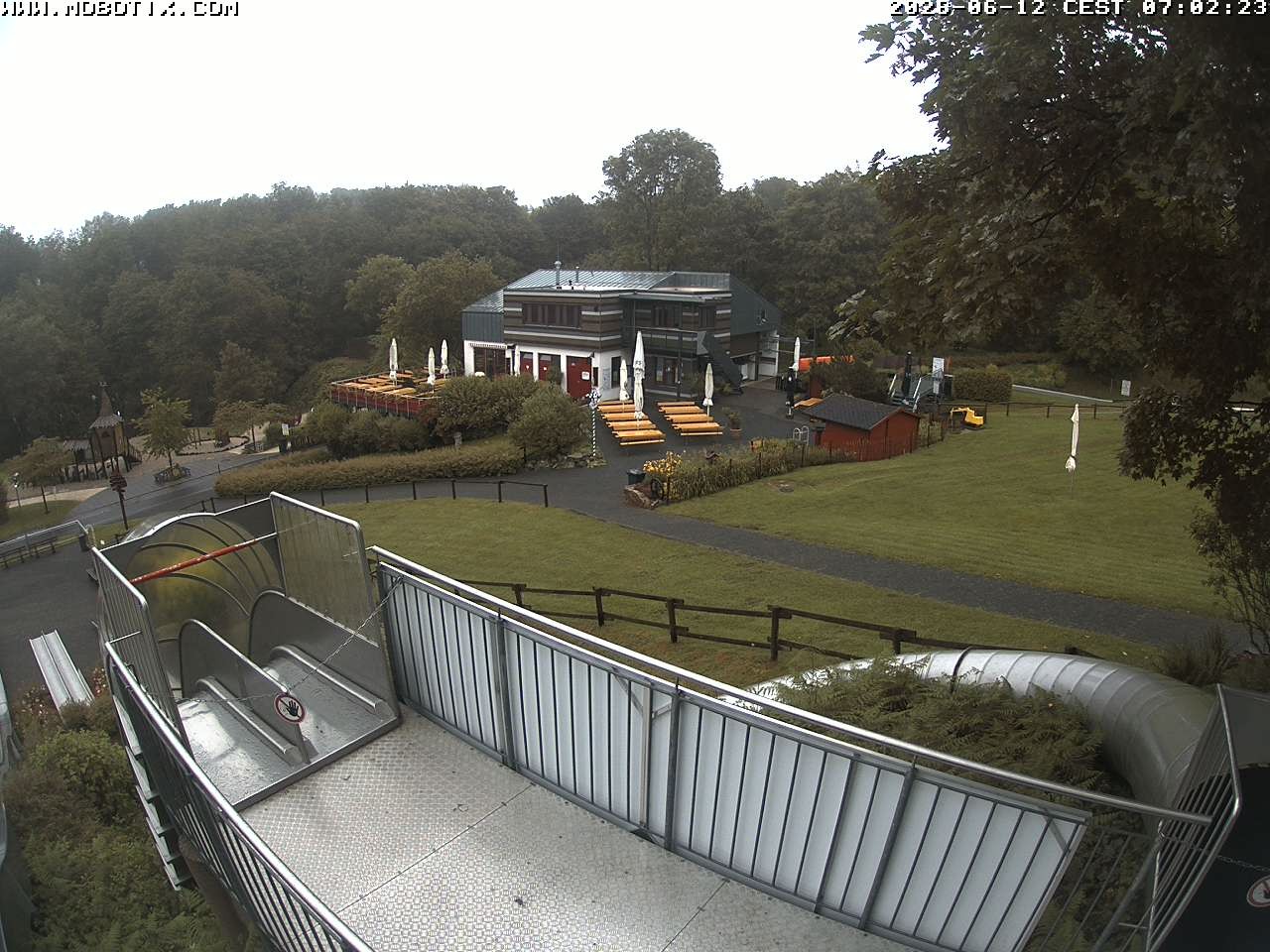 Archiv Foto Webcam Sommerrodelbahn und Freizeitzentrum Peterberg