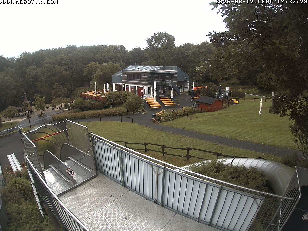 Archiv Foto Webcam Sommerrodelbahn und Freizeitzentrum Peterberg
