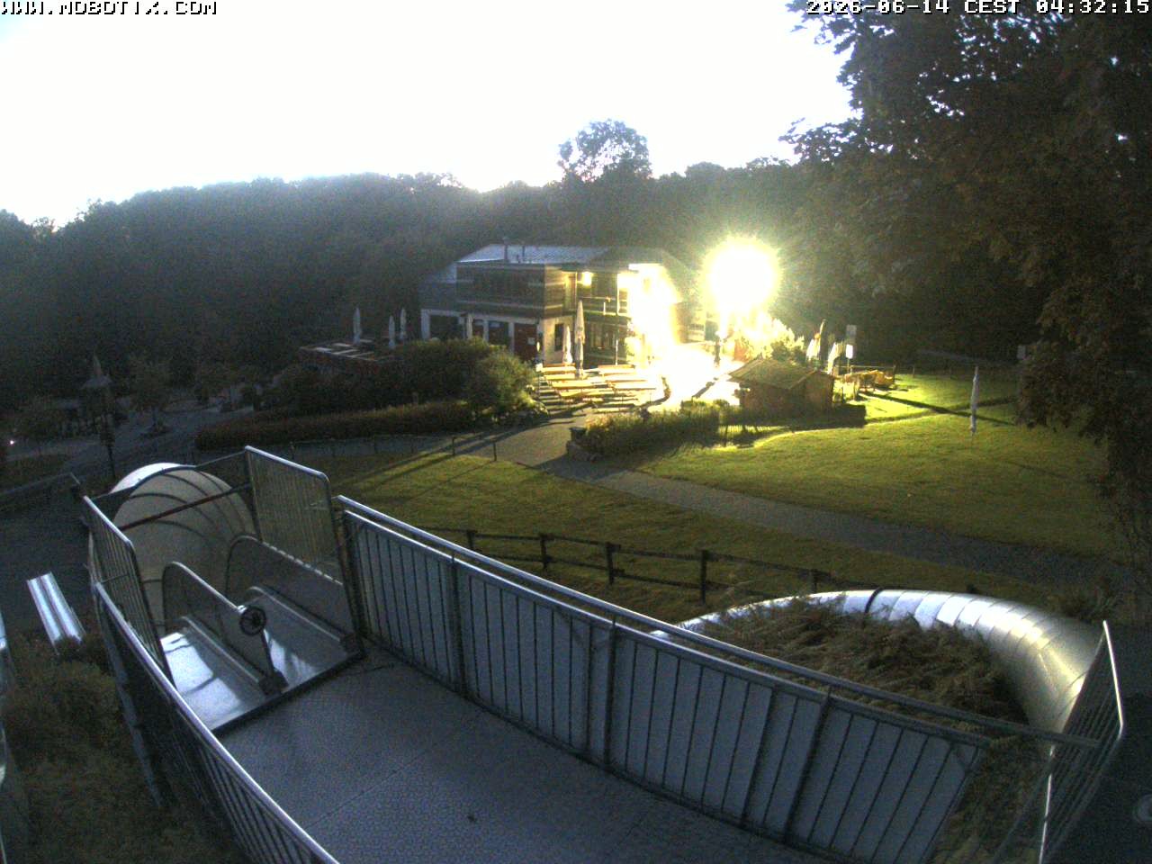 Archiv Foto Webcam Sommerrodelbahn und Freizeitzentrum Peterberg
