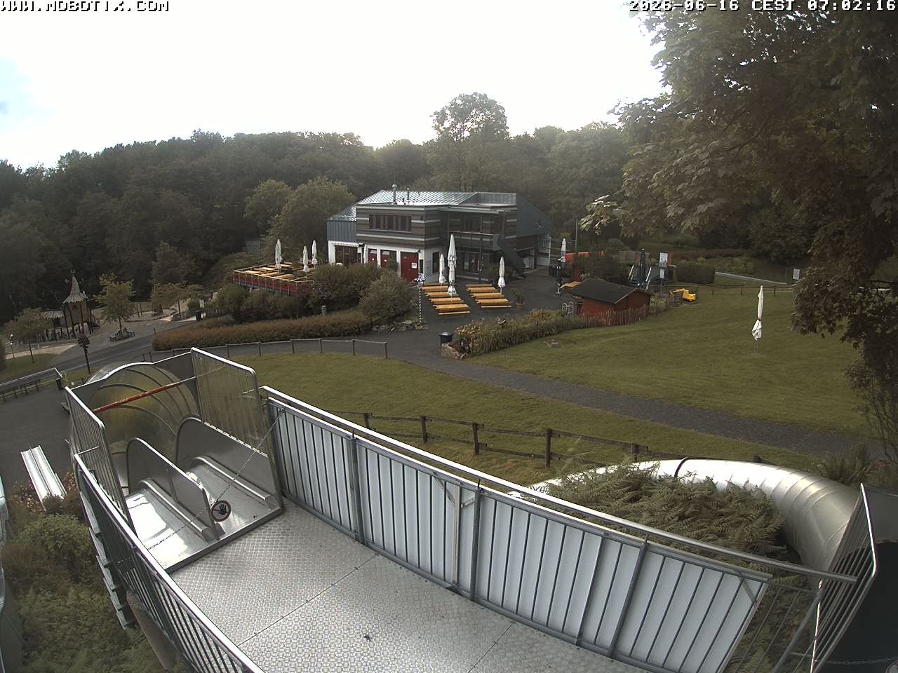 Archiv Foto Webcam Sommerrodelbahn und Freizeitzentrum Peterberg