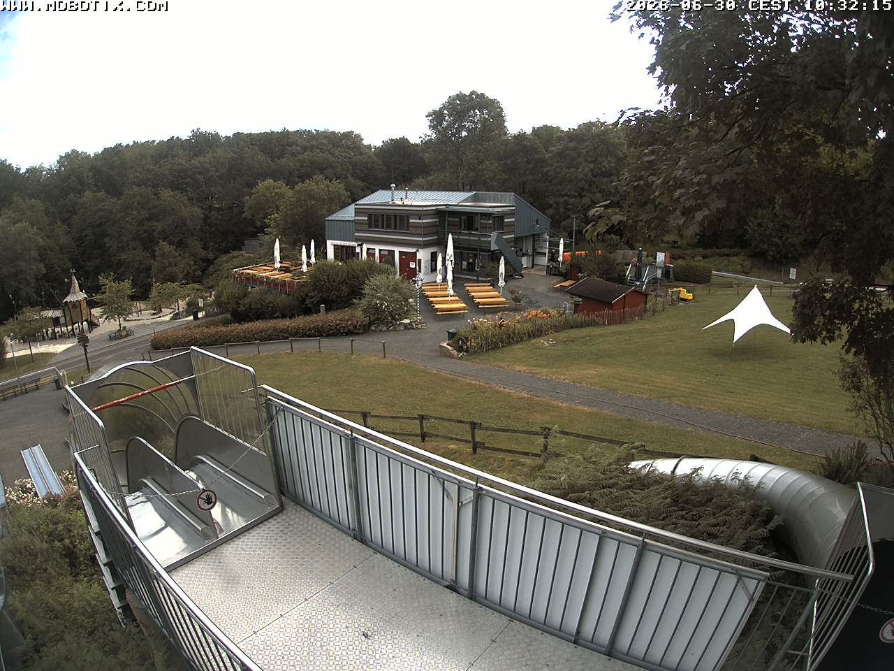 Archiv Foto Webcam Sommerrodelbahn und Freizeitzentrum Peterberg