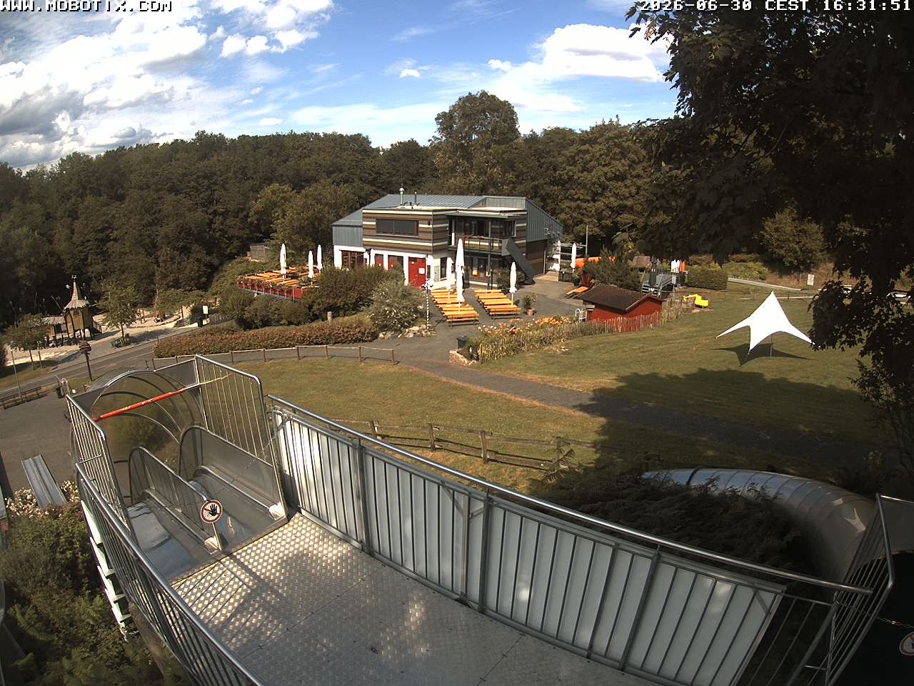 Archiv Foto Webcam Sommerrodelbahn und Freizeitzentrum Peterberg