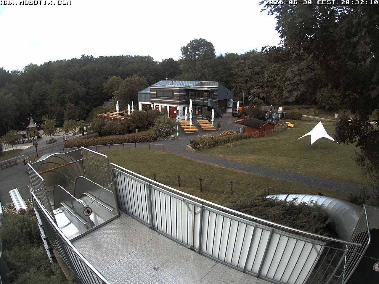 Archiv Foto Webcam Sommerrodelbahn und Freizeitzentrum Peterberg