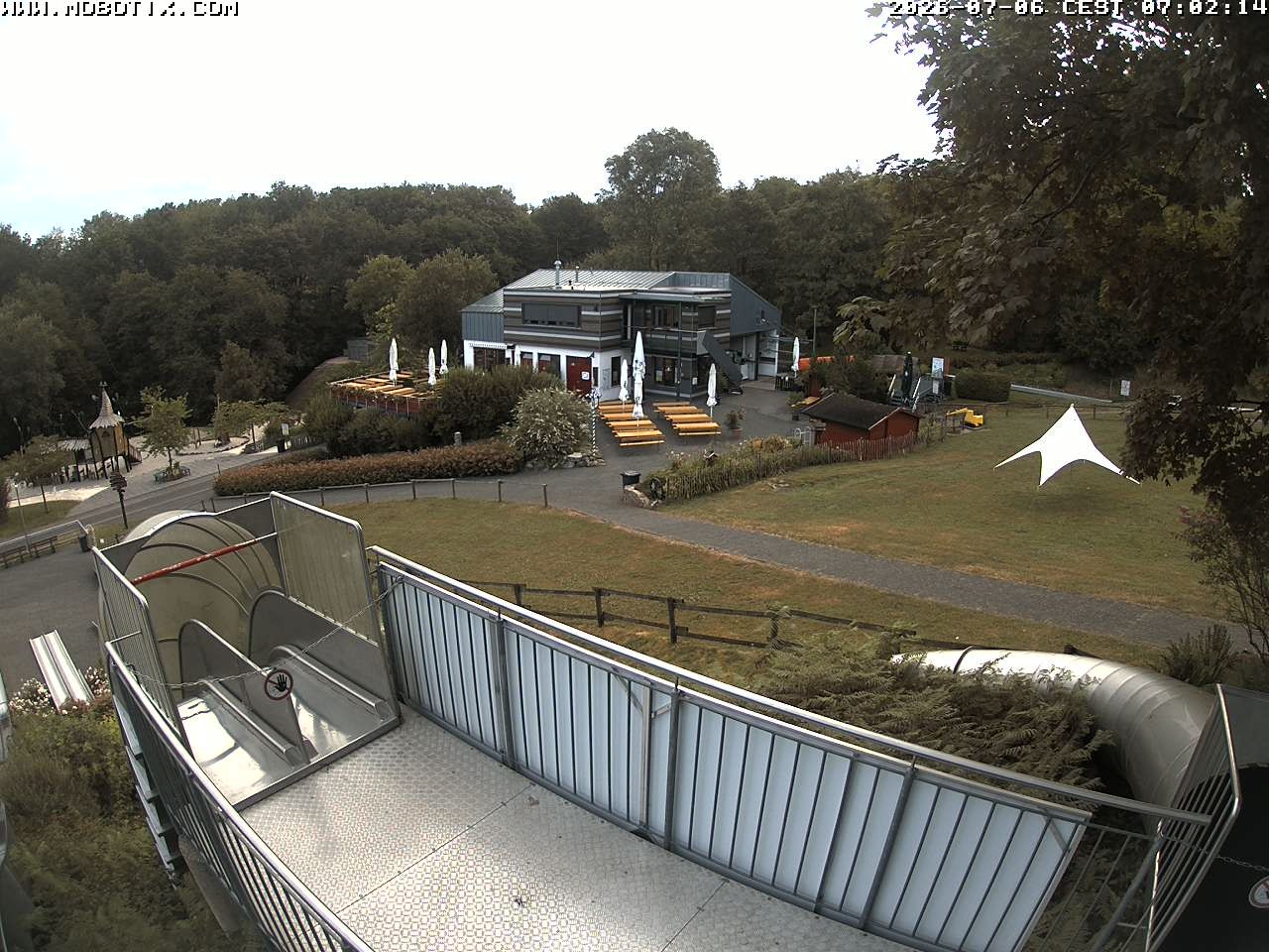 Archiv Foto Webcam Sommerrodelbahn und Freizeitzentrum Peterberg