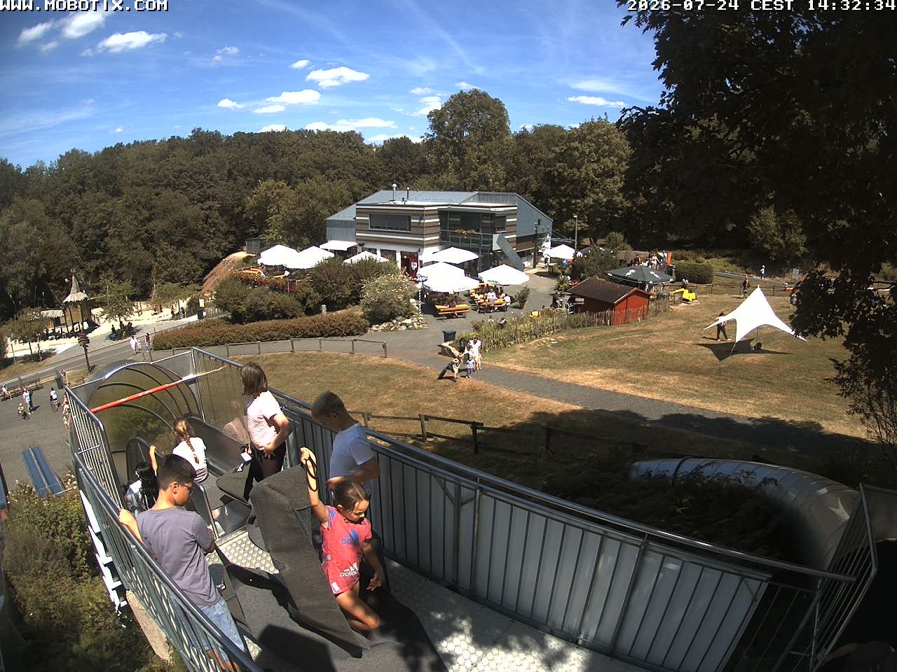 Archiv Foto Webcam Sommerrodelbahn und Freizeitzentrum Peterberg