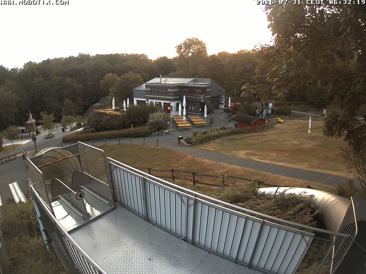 Archiv Foto Webcam Sommerrodelbahn und Freizeitzentrum Peterberg