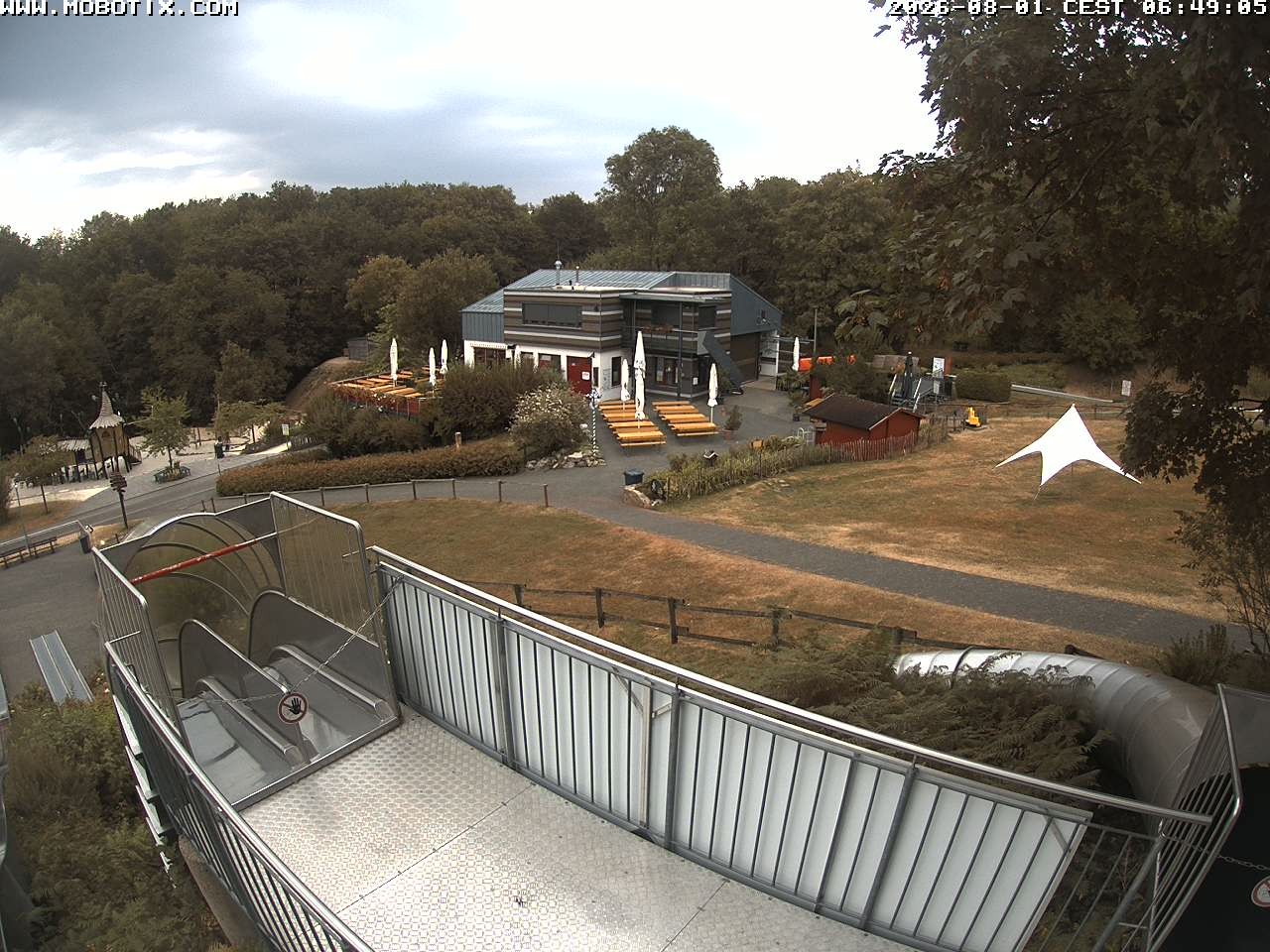 Archiv Foto Webcam Sommerrodelbahn und Freizeitzentrum Peterberg