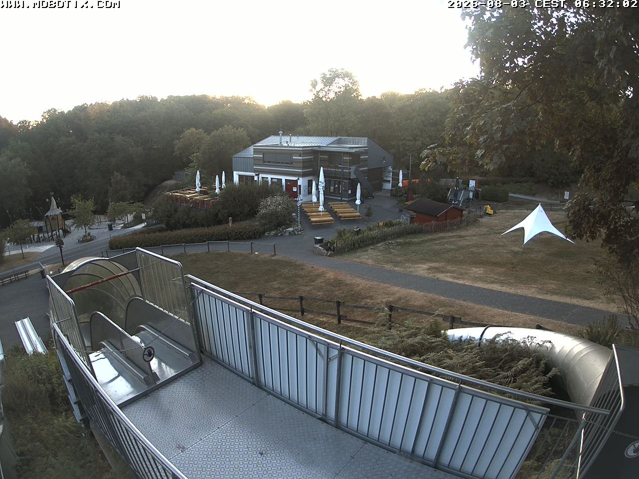Archiv Foto Webcam Sommerrodelbahn und Freizeitzentrum Peterberg