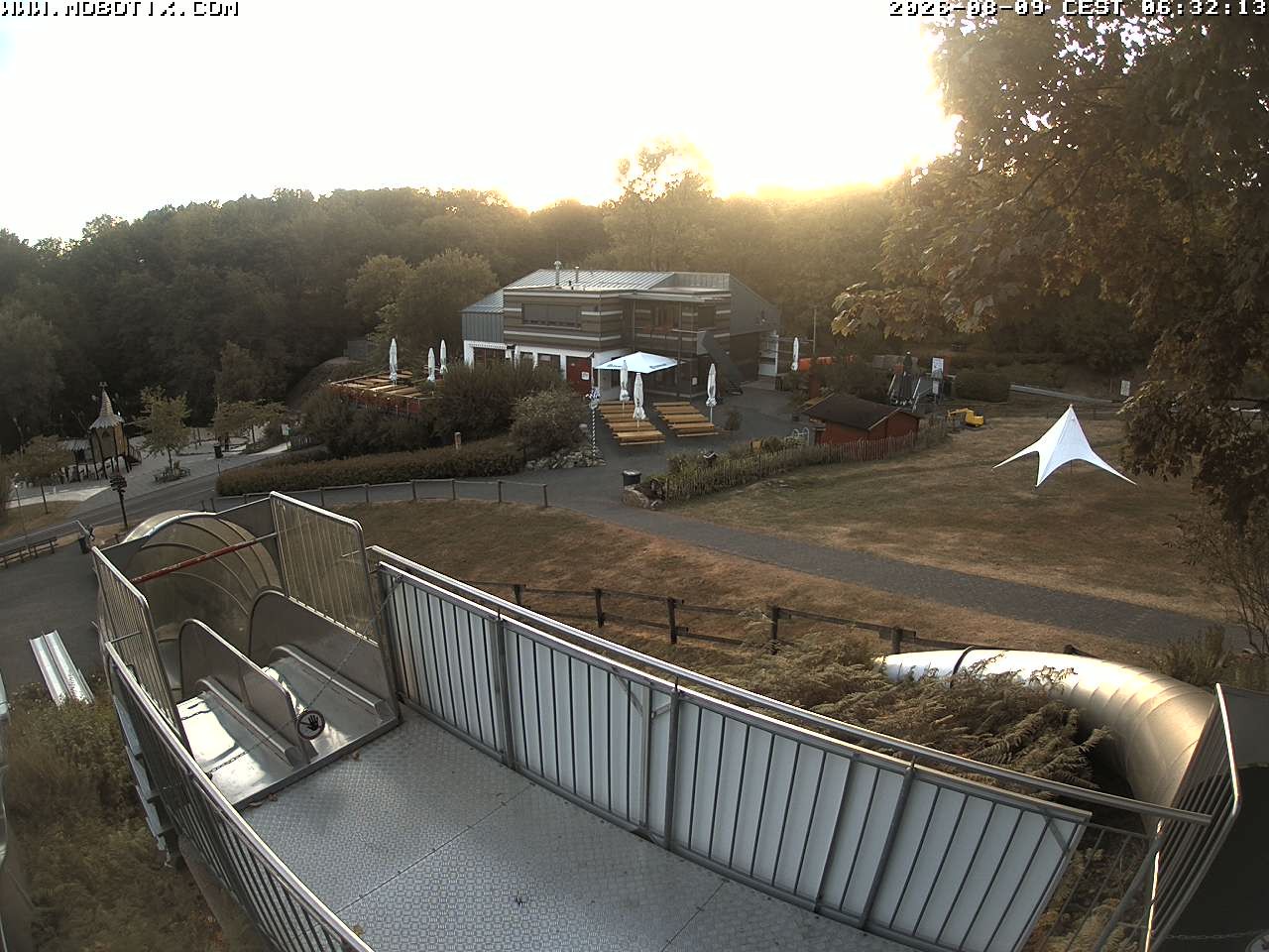 Archiv Foto Webcam Sommerrodelbahn und Freizeitzentrum Peterberg