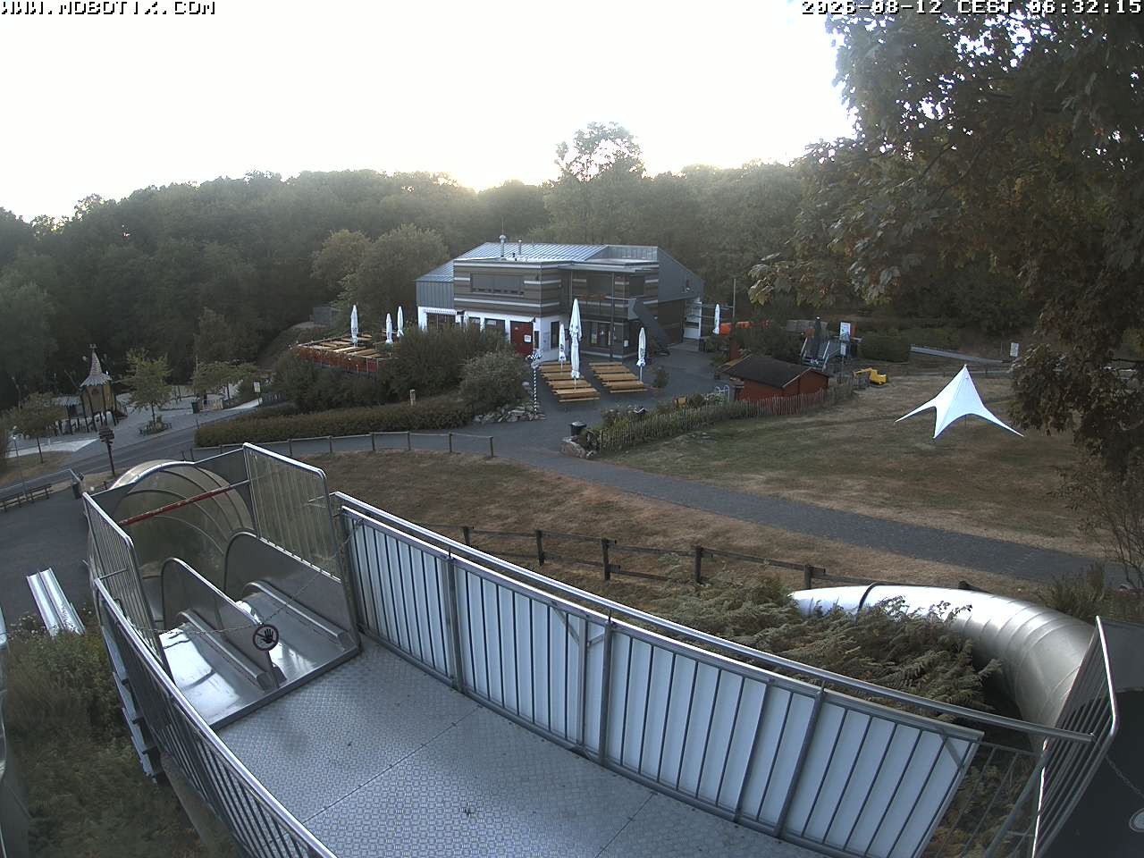 Archiv Foto Webcam Sommerrodelbahn und Freizeitzentrum Peterberg