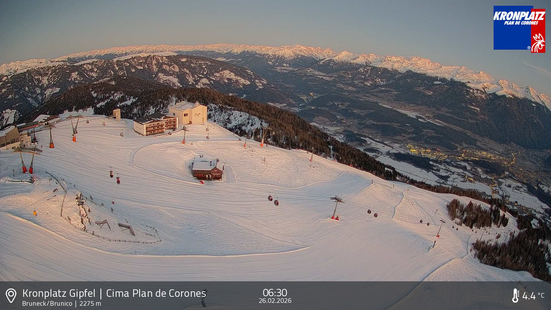 Archived image Webcam View To Brunico, Plan De Corones