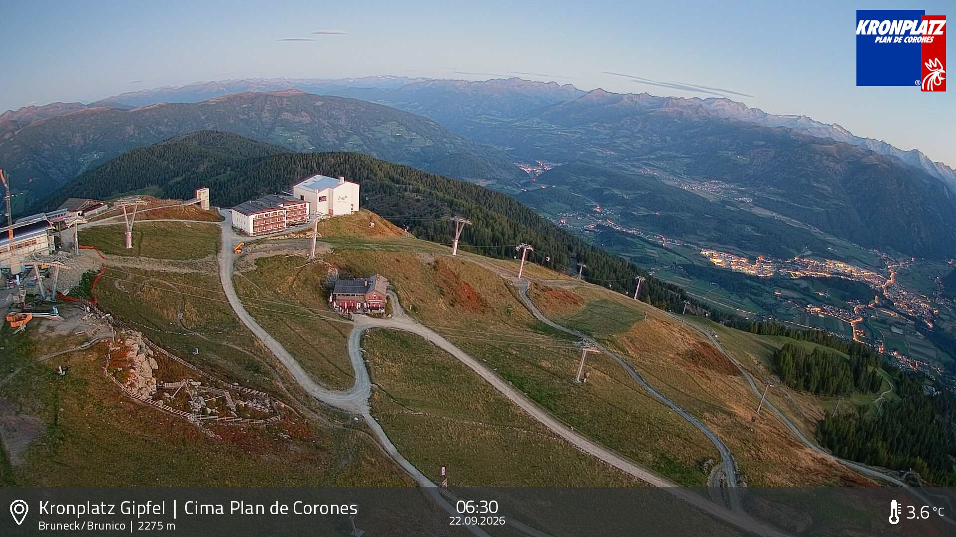 Archived image Webcam View To Brunico, Plan De Corones