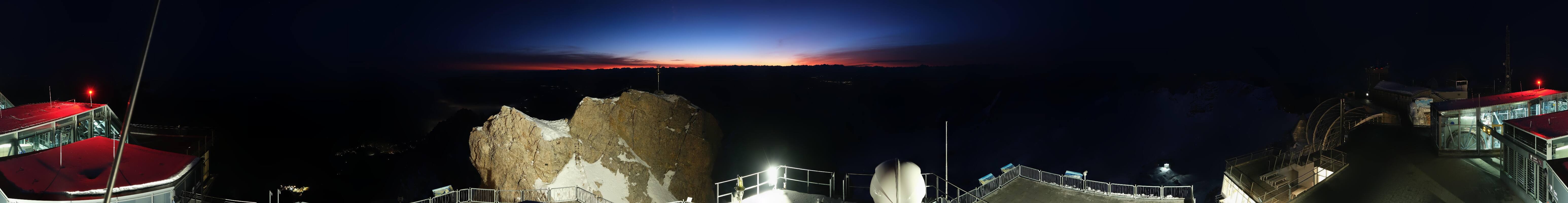 Archiv Foto Webcam Zugspitze: Panoramablick vom Gipfel